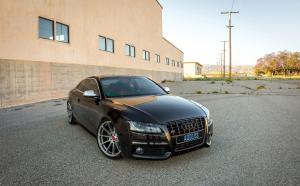Audi S5 Coupe on Vorsteiner Wheels (V-FF 102) 2016 года 